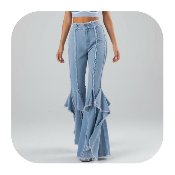 Finesse Denim - Finesse XS Reagan blue frayed flare jeans